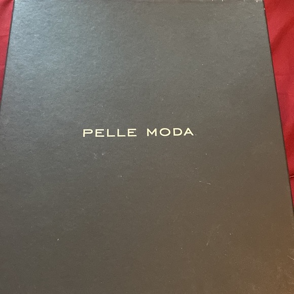 Black, jeweled 4 1/2 inch hill platform sandal! - Picture 4 of 9